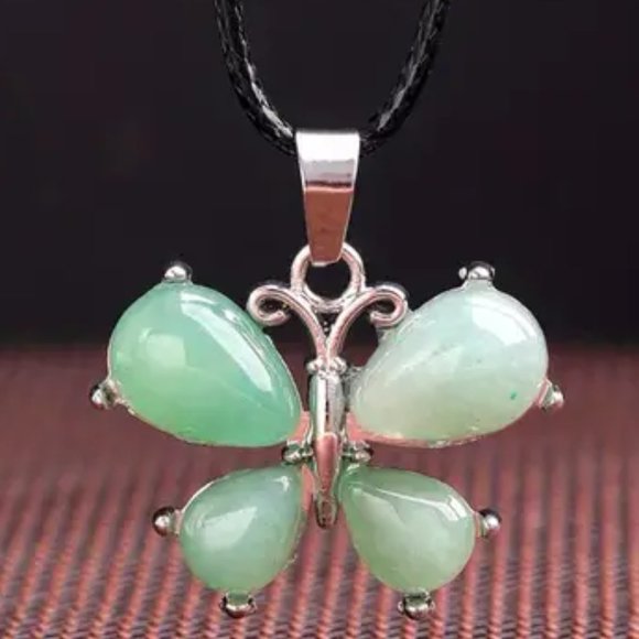 Green Aventurine Natural Stone Cute Butterfly Pendant Necklace Gemstone Pendant - Picture 5 of 5